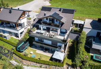 Fischis Alpen Appartements allows 18 year olds to book a room