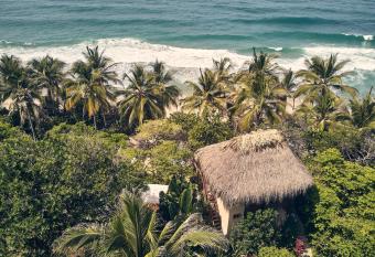 Playa Los Angeles has Balcony rooms
