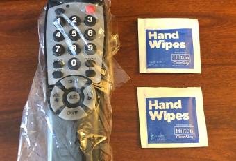 Hampton Inn Spartanburg-North I-85 has rooms with a private hot tub