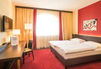 Hotel Karl-Wirt allows 18 year olds to book a room