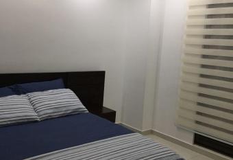 Comfortable Apto en Hacienda Pe  alisa has Balcony rooms