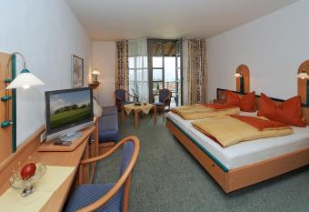 Hotel Landgasthof Hohenauer Hof has Balcony rooms