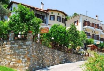 Villa Sunray has Balcony rooms