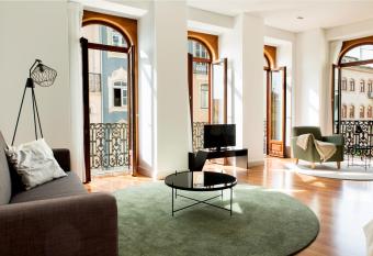 Orpheus - Miguel Torga - UNESCO Heritage has Balcony rooms