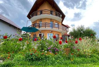 Tamara House has Balcony rooms