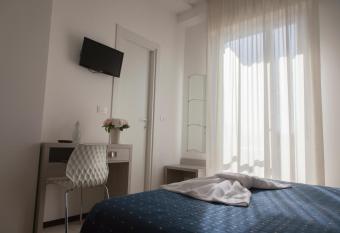 Hotel Concorde has Balcony rooms