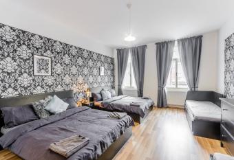 Old Strand Spirit has Balcony rooms