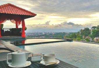 Dago Highland Resort has Balcony rooms