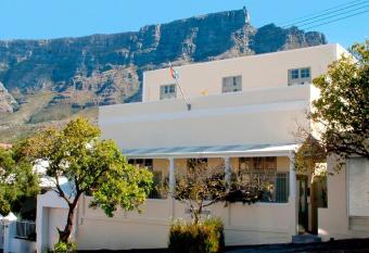 Liberty Lodge Guest House allows 18 year olds to book a room