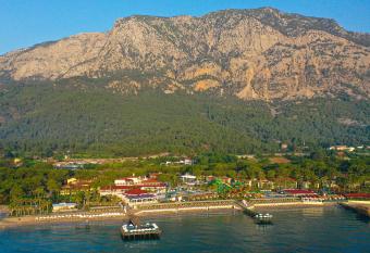 Crystal Flora Beach Resort - Ultimate All Inclusive has Balcony rooms