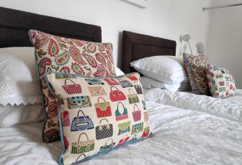 Dolly Waggon Guest House allows 18 year olds to book a room