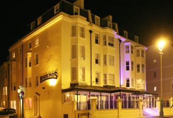 Legends Hotel allows 18 year olds to book a room