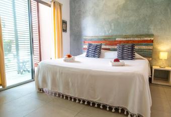 Luna Llena Tulum has Balcony rooms