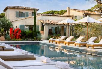 H  tel L Escalet allows 18 year olds to book a room