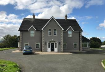 Kilcreeny Lodge allows 18 year olds to book a room