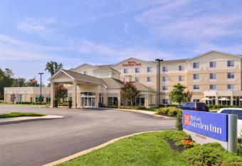 Hilton Garden Inn Dover has Balcony rooms
