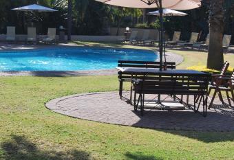 Safari Hotel & Convention Centre allows 18 year olds to book a room