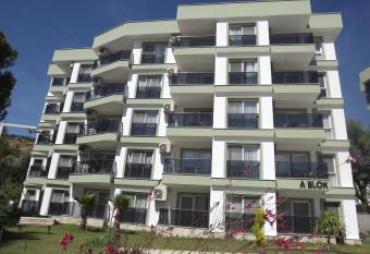 Opus Apart Hotel has Balcony rooms