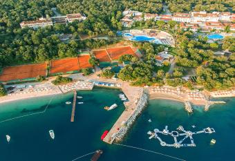 Valamar Tamaris Resort has Balcony rooms