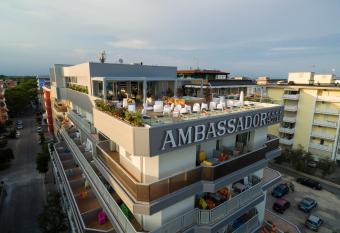 Hotel Ambassador has Balcony rooms