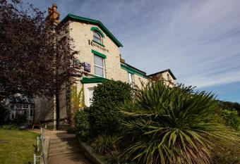 The Raincliffe Hotel allows 18 year olds to book a room