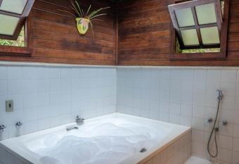 Kastel Pedra Bonita allows 18 year olds to book a room