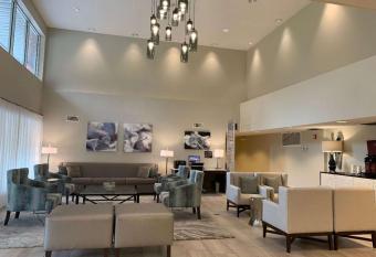 Best Western Tallahassee-Downtown Inn & Suites has Smoking rooms