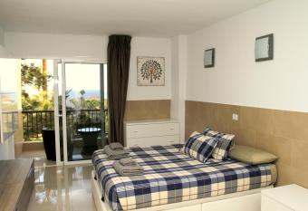 Las Americas Tenerife has Balcony rooms