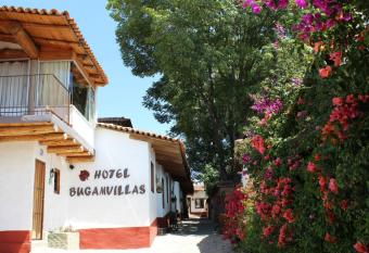 Bugamvillas Tapalpa has Balcony rooms