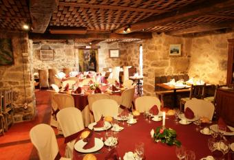 Casa Grande de Rosende has Balcony rooms