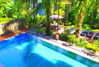 Puri Saron Denpasar Hotel has Balcony rooms