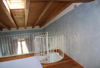 Villa Elite Resort has Balcony rooms