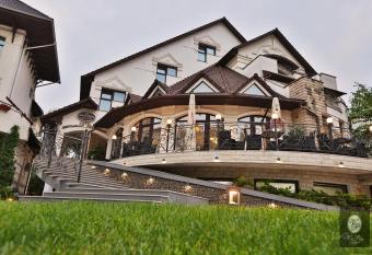 VisPas Hotel has Balcony rooms