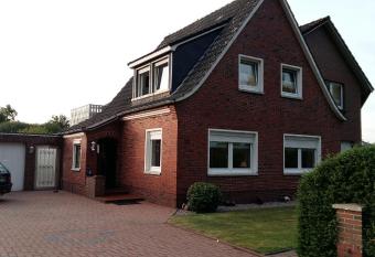 Haus Elfie allows 18 year olds to book a room