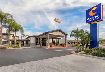 Comfort Inn & Suites Colton allows 18 year olds to book a room