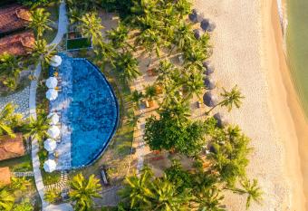 Thanh Kieu Beach Resort has Balcony rooms