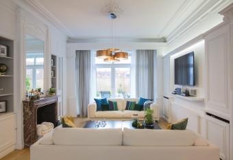 Luxueux logement Bourgeois de 250 M2 climatis   has Balcony rooms