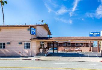 Studio 6 Suites San Bernardino. Ca has Smoking rooms