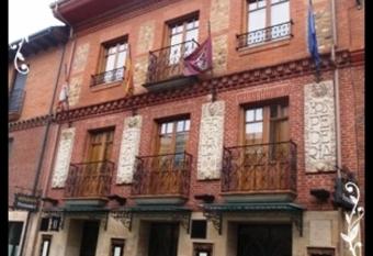 Hospederia Fernando I has Balcony rooms