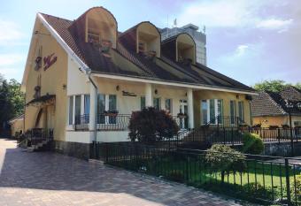 Casa Veronica has Balcony rooms