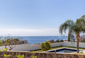 Pool House allows 18 year olds to book a room