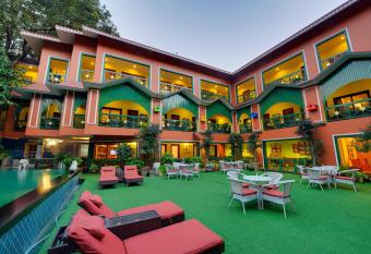Mayfair Rourkela allows 18 year olds to book a room
