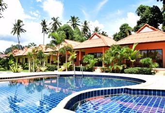 Sawaddee Aonang Resort has Balcony rooms