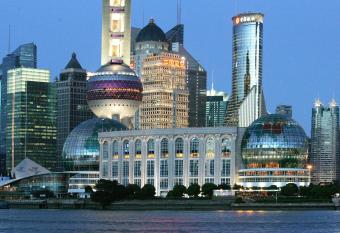 Oriental Riverside Bund View Hotel (Shanghai International Convention Center) allows 18 year olds to book a room