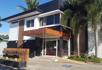 Harimariz Dormitory allows 18 year olds to book a room