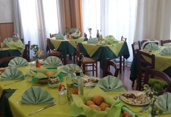 Hotel Taormina has Balcony rooms