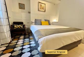 Ferndale Mews allows 18 year olds to book a room