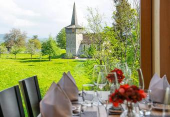 Hotel R  ssli Tufertschwil has Balcony rooms