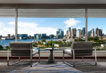 Hilton Boston Logan Airport allows 18 year olds to book a room