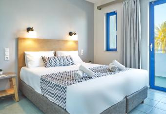 Maistrali Sea View Apartments has Balcony rooms